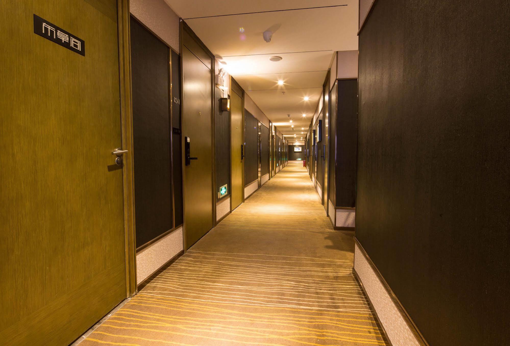 Lnsail Hotel Shenzhen Luohu Port Railway Station Exterior foto